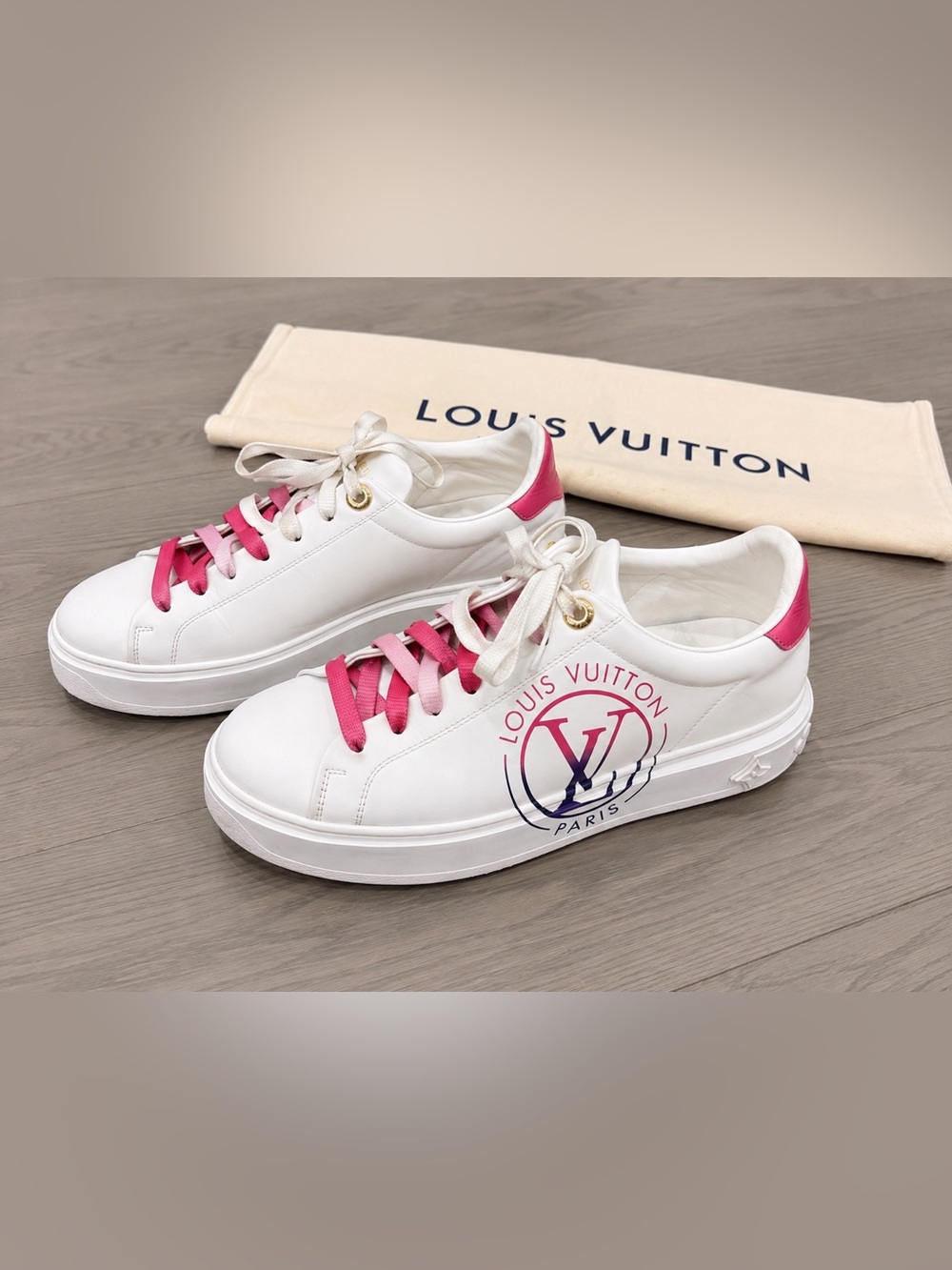 Louis Vuitton White Leather Sneakers with Pink Accents and LV Logo